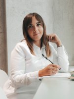 Волошина-Бродзянська Олена Вікторівна