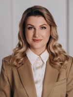 ВЖЕШНЕВСЬКА Оксана Миколаївна