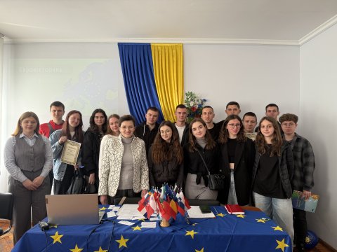 «ЄВРОВІКТОРИНА» ДО ДНЯ ЄВРОПИ В УКРАЇНІ