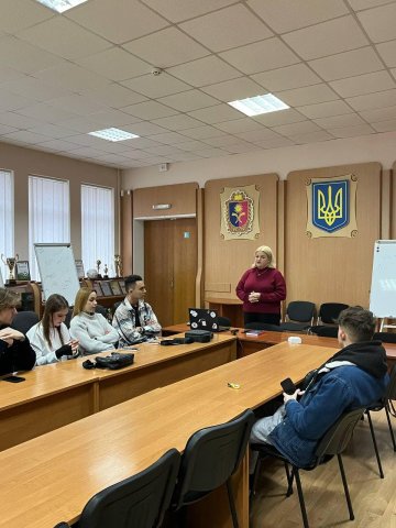 Інформаційний семінар про гендернозумовлене насильство у ХУУП