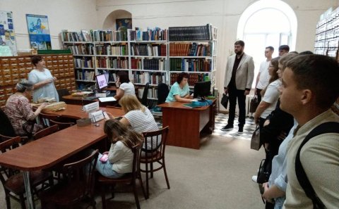 Екскурсія до Хмельницької обласної універсальної наукової бібліотеки
