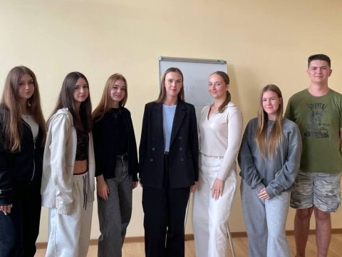 Зустріч першокурсників із психологом університету на тему: «Адаптація до нових умов навчання»