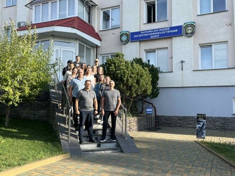 Навчально-ознайомчий візит здобувачів освіти за спеціальністю Міжнародне право до НДЕКЦ у Хмельницькій області