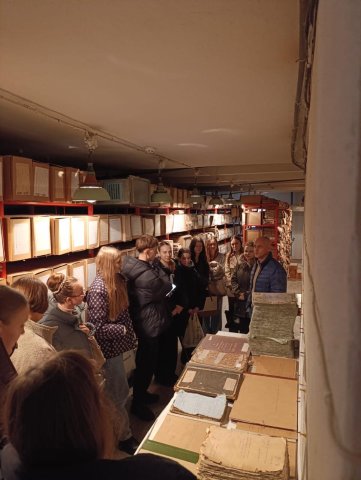 ОХІД В ДЕРЖАВНИЙ АРХІВ ДО ДНЯ УКРАЇНСЬКОЇ ПИСЕМНОСТІ ТА МОВИ