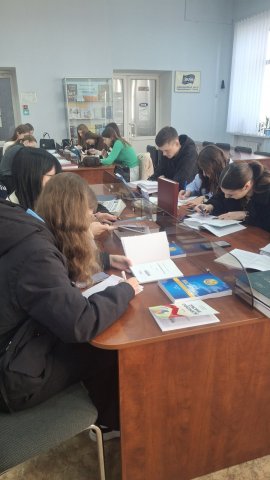 Семінарське заняття в Бібліотеці Університету студентів спеціальності J3 Туризм та рекреація