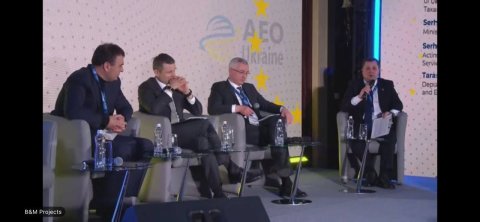 📍 19 березня 2026 року в Києві відбувся масштабний форум «Митна платформа 2026. Інститут Авторизованого економічного оператора та NCTS як інструменти євроінтеграції», який об’єднав представників органів державної влади, бізнесу та міжнародних партнерів задля обговорення стратегічних напрямів реформування митної системи України.  🎓 У заході взяла участь гарант освітньої програми «Податкова та митна справа» Хмельницького університету управління та права імені Леоніда Юзькова — кандидат економічних наук, доц