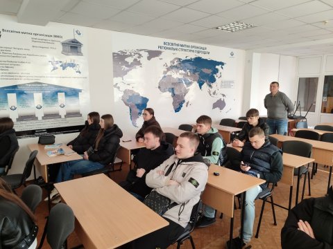 🎓 Знайомство з професією: практичний вимір митної справи для студентів