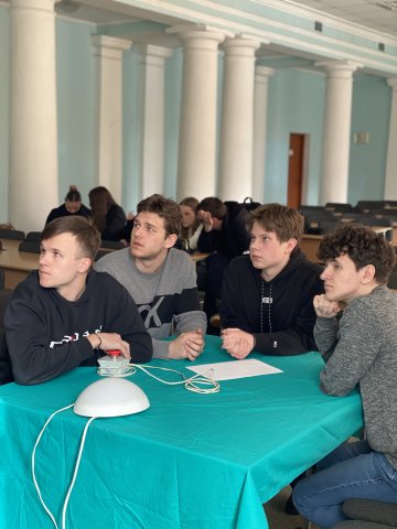 брейн-ринг, присвячений Дню Конституції Пилипа Орлика