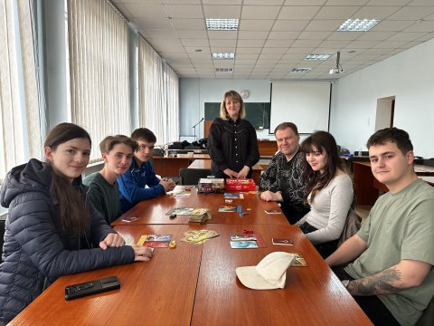 Благодійний вечір ігор студентів із викладачами