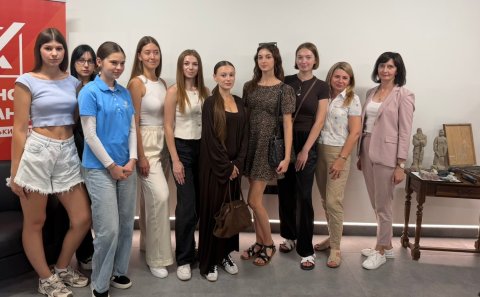 Участь здобувачів вищої освіти і науково-педагогічних працівників у роботі Форуму, присвяченого питанням інтеграції традицій каменотества до туристичних маршрутів Поділля