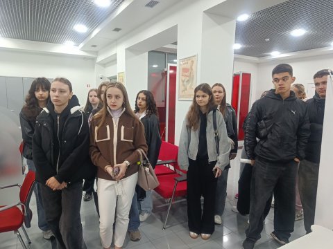 🎓 Студенти-фінансисти познайомилися з практичними аспектами роботи банківської установи
