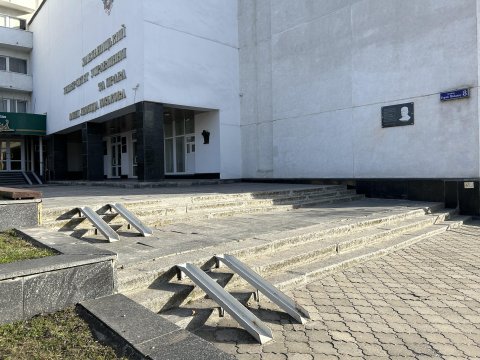 Адміністративний корпус