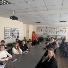 🛃 Від теорії до практики: здобувачі спеціальності «Податкова та митна справа» відвідали митну службу