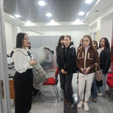 🎓 Студенти-фінансисти познайомилися з практичними аспектами роботи банківської установи