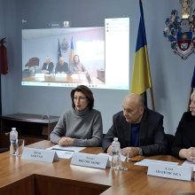 Всеукраїнський круглий стіл «Трансформація суспільних відносин»