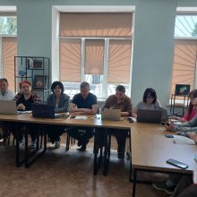 🤝 На факультеті управління та економіки ХУУП імені Леоніда Юзькова відбувся круглий стіл «Якість освіти та потреби ринку праці: діалог освіти та бізнесу». Учасники обговорили перспективи розвитку освітньо-професійних програм «Фінанси, банківська справа, страхування та фондовий ринок» і «Податкова та митна справа», визначили актуальні потреби роботодавців та напрацювали рекомендації щодо підготовки сучасних фахівців фінансової сфери.