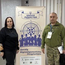 Надія Чудик-Білоусова та полковник Олександр Тайбасаров