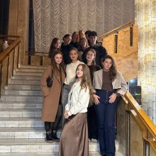 Науковий гурток і зустріч із класикою на великій сцені