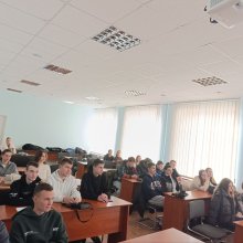 #🎓Університет #🤝Співпраця #💳ПриватБанк #🛡️ФінансоваБезпека #🚫Шахрайство #📱ЦифровіФінанси #👩‍🎓Студенти #📘Освіта #📢ГостьоваЛекція #🔐ЗахистДаних