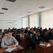 💼 Діалог студентів із практиком податкової служби: досвід, знання, практика
