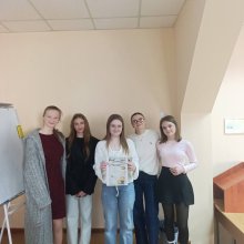 💰 ПДВ просто: як працює податок у нашому житті? 🌍 Global Money Week 2026  📅 17 березня відбудеться навчальний тренінг для студентів юридичного факультету Університету.  🎓 Студенти 2 курсу спеціальності «Фінанси, банківська справа, страхування та фондовий ринок» (ОПП «Податкова та митна справа») розкажуть: 🔹 що таке податок на додану вартість (ПДВ) 🔹 як він формується та включається у ціну товарів і послуг 🔹 яку роль відіграє у наповненні державного бюджету  🧠 У програмі: 🎮 інтерактивна гра «Правда