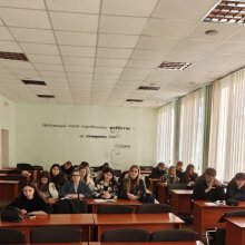 Гостьова лекція-тренінг від фахівців ТОВ «МАСТЕР:СТРІМ» допомогла студентам поглибити знання з бухгалтерського обліку та ознайомитися з сучасним програмним продуктом MASTER. Учасники отримали практичний досвід роботи з системою, що є важливим кроком у формуванні професійних і цифрових компетентностей майбутніх фахівців.