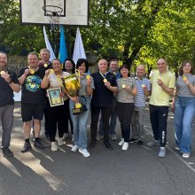 07 травня 2026 року в Хмельницькому університеті управління та права імені Леоніда Юзькова відбувся фінал І спортивних ігор працівників університету, присвячених Дню пам’яті та перемоги над нацизмом у Другій світовій війні 1939–1945 років.  Учасники змагалися у настільному тенісі, волейболі, шахах, дартсі та перетягуванні канату, демонструючи командний дух, згуртованість та волю до перемоги.  🥇 Перемогу здобула команда факультету управління та економіки.  Щиро дякуємо ректорату університету, ректору Олегу