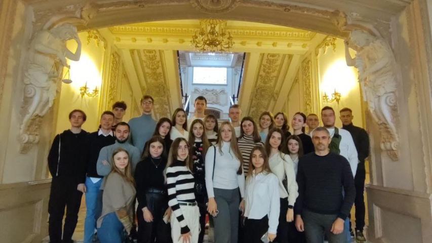 27 жовтня 2023 року студенти Хмельницького університету управління та права імені Леоніда Юзькова відвідали Верховний Суд