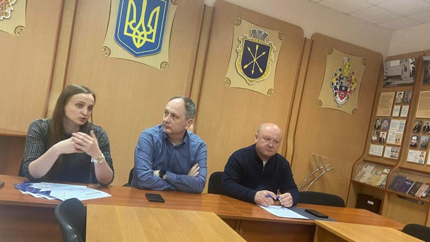 Круглий стіл, присвячений результатам конкурсу есе «Культура зброї в сучасній Україні: предмет для теоретичних дискусій чи нагальна екзистенційна проблема?»