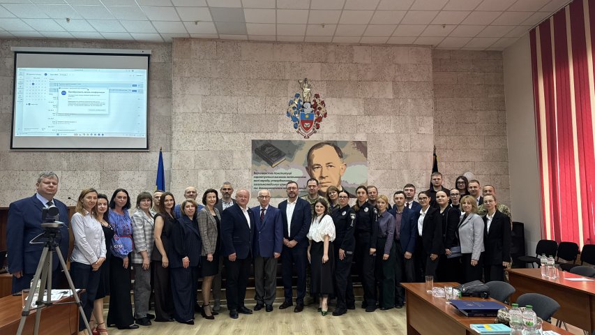 Відбувся Всеукраїнський науково практичний круглий стіл «Конституційно правові засади організації та здійснення публічної влади в умовах воєнного стану»